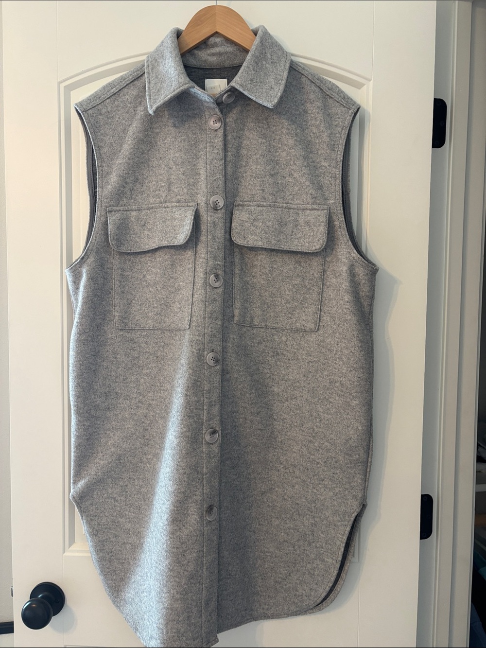 H&M Gray Sleeveless Button-Front Wool Blend Vest